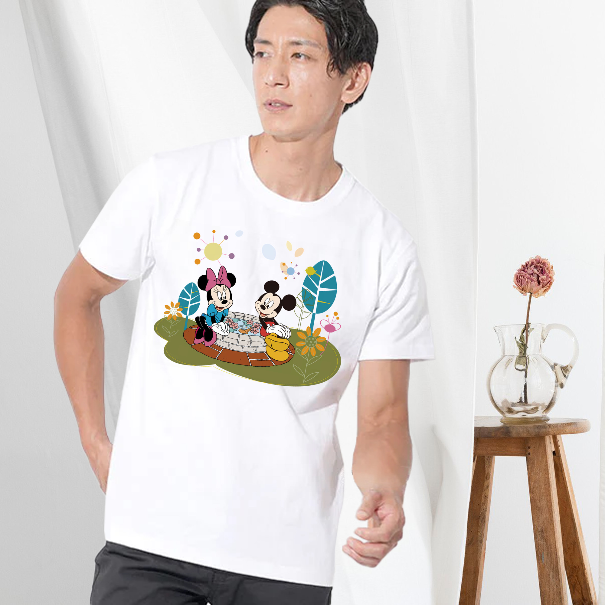 ミッキーマウス Mickey Mouse 綿100％ メンズ半袖Tシャツ｜肌触りやわらか＆通気性
