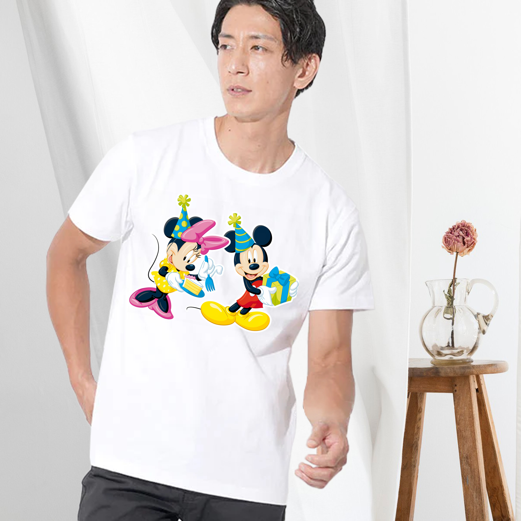 ミッキーマウス Mickey Mouse 綿100％ メンズ半袖Tシャツ｜肌触りやわらか＆通気性