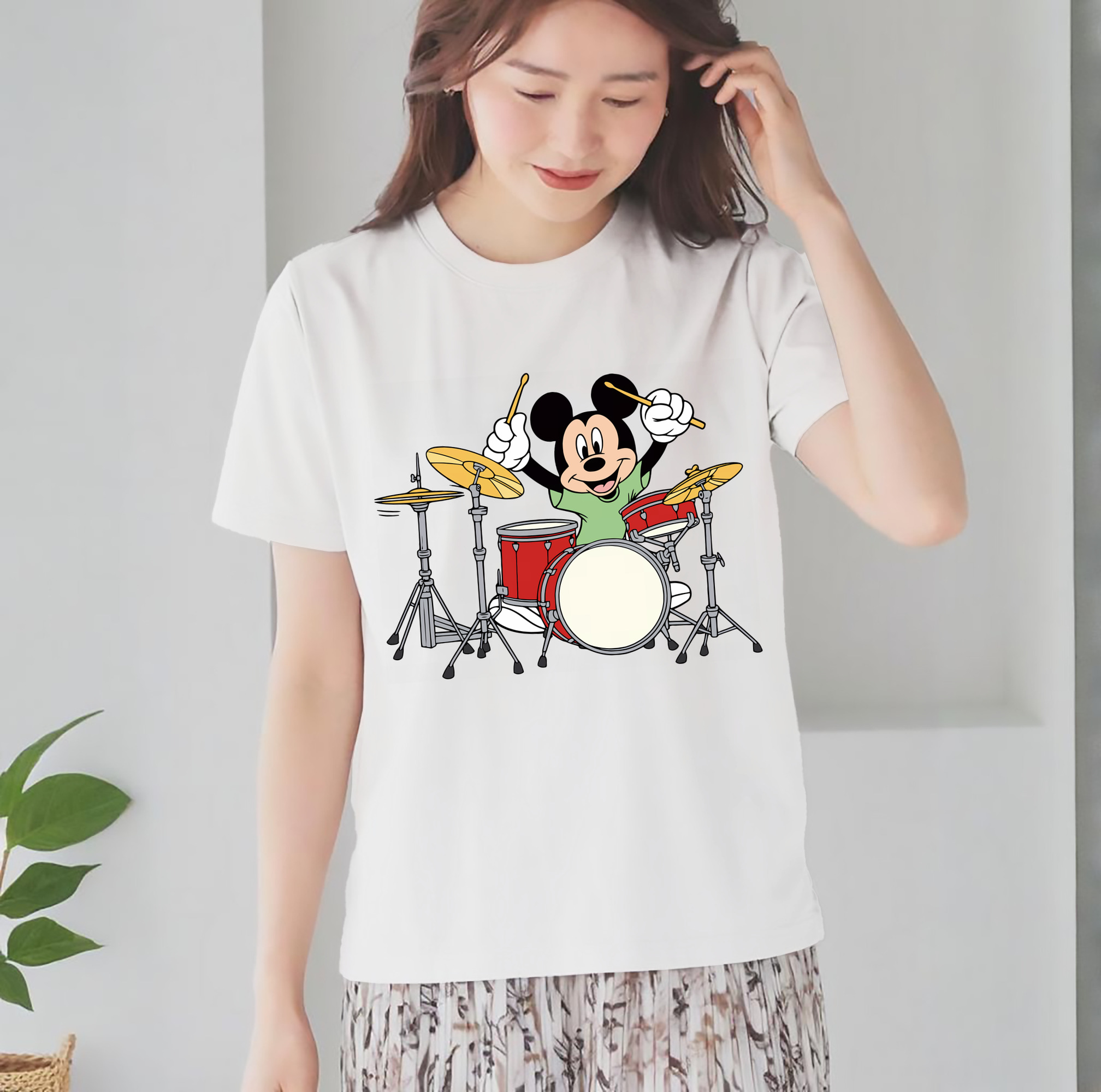 ミッキーマウス Mickey Mouse レディースカジュアルプリントTシャツ（綿100％）