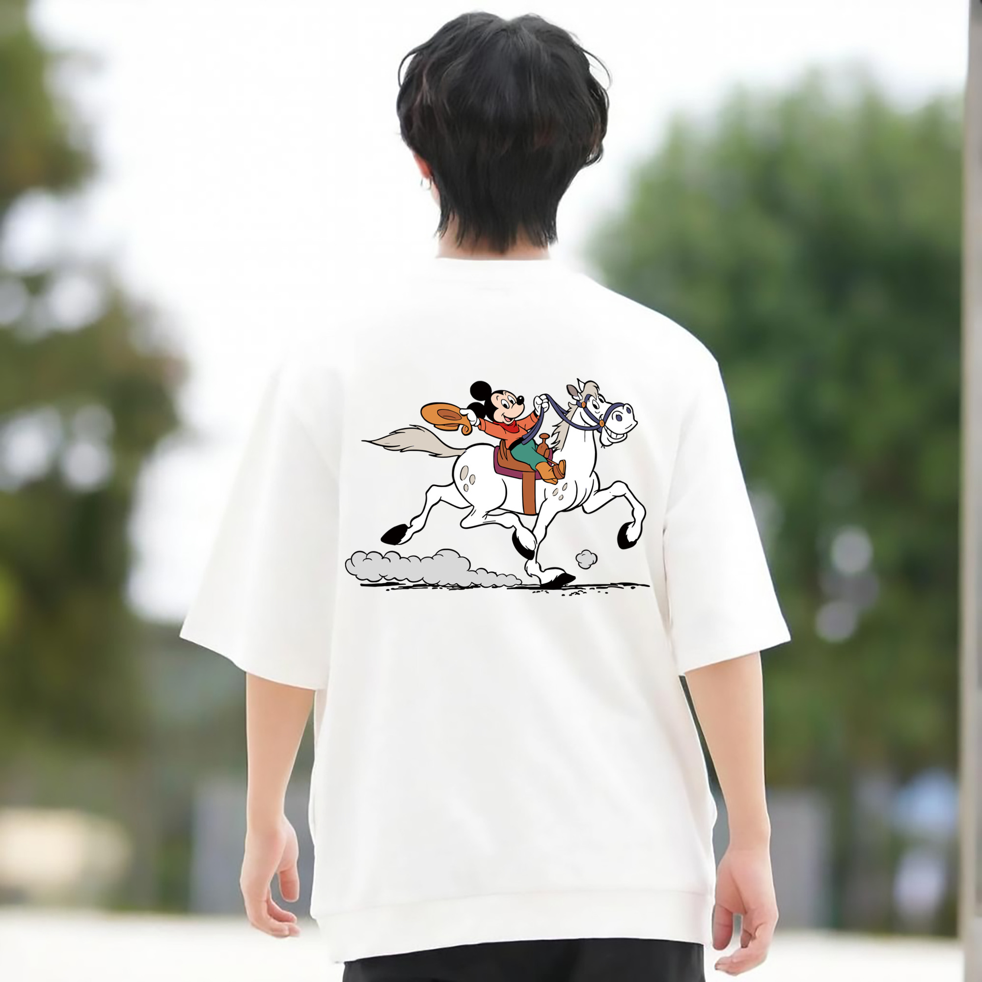 ミッキーマウス Mickey Mouse 綿100％ メンズ半袖Tシャツ（バックプリント） 通気性