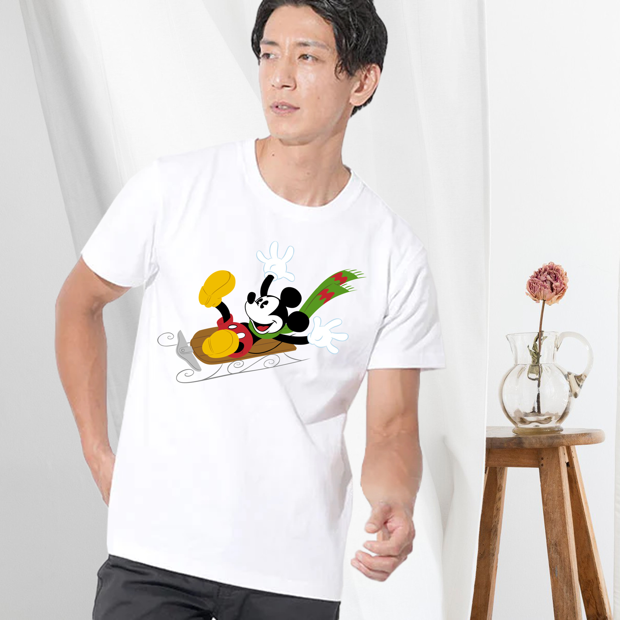 ミッキーマウス Mickey Mouse 綿100％ メンズ半袖Tシャツ｜肌触りやわらか＆通気性