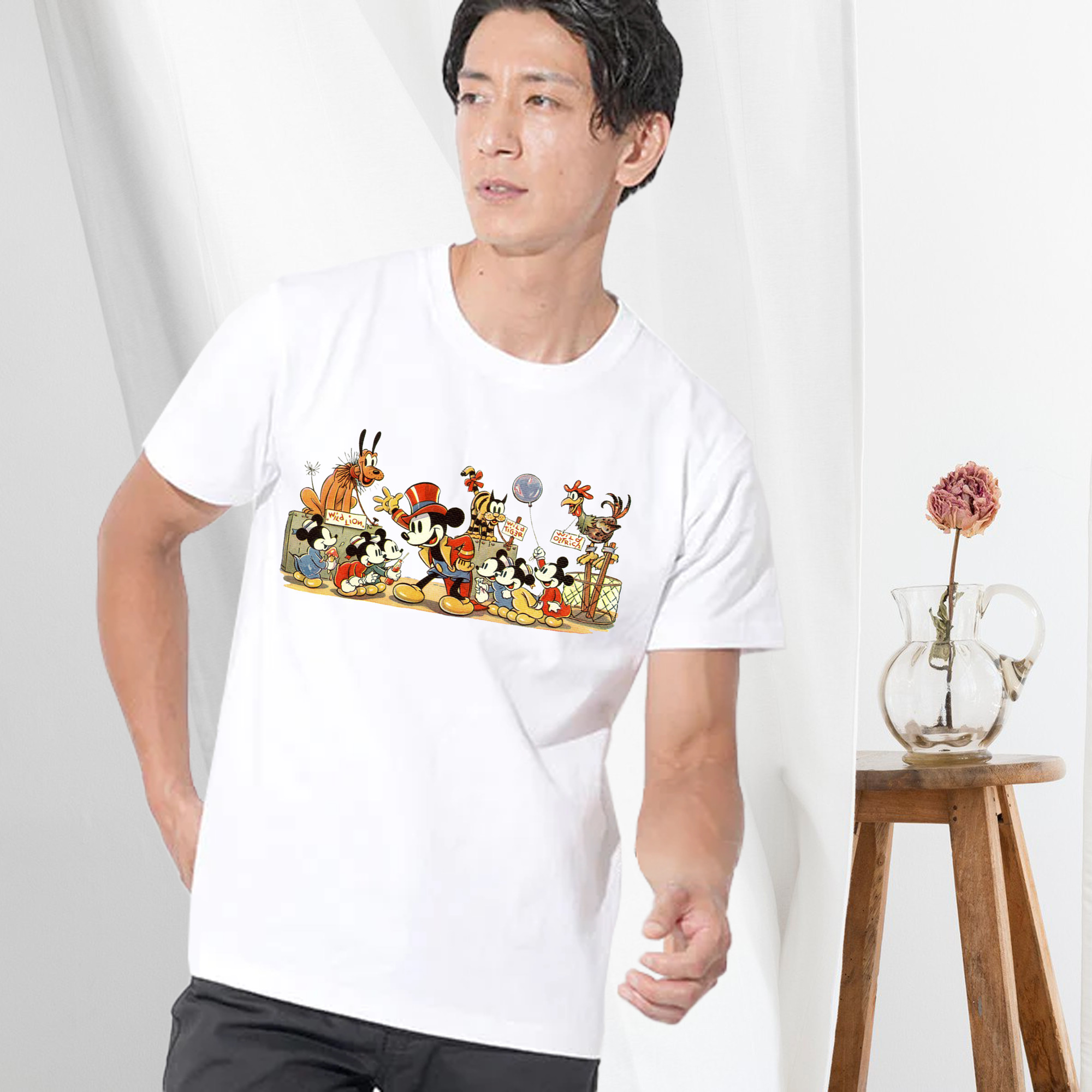 ミッキーマウス Mickey Mouse 綿100％ メンズ半袖Tシャツ｜肌触りやわらか＆通気性