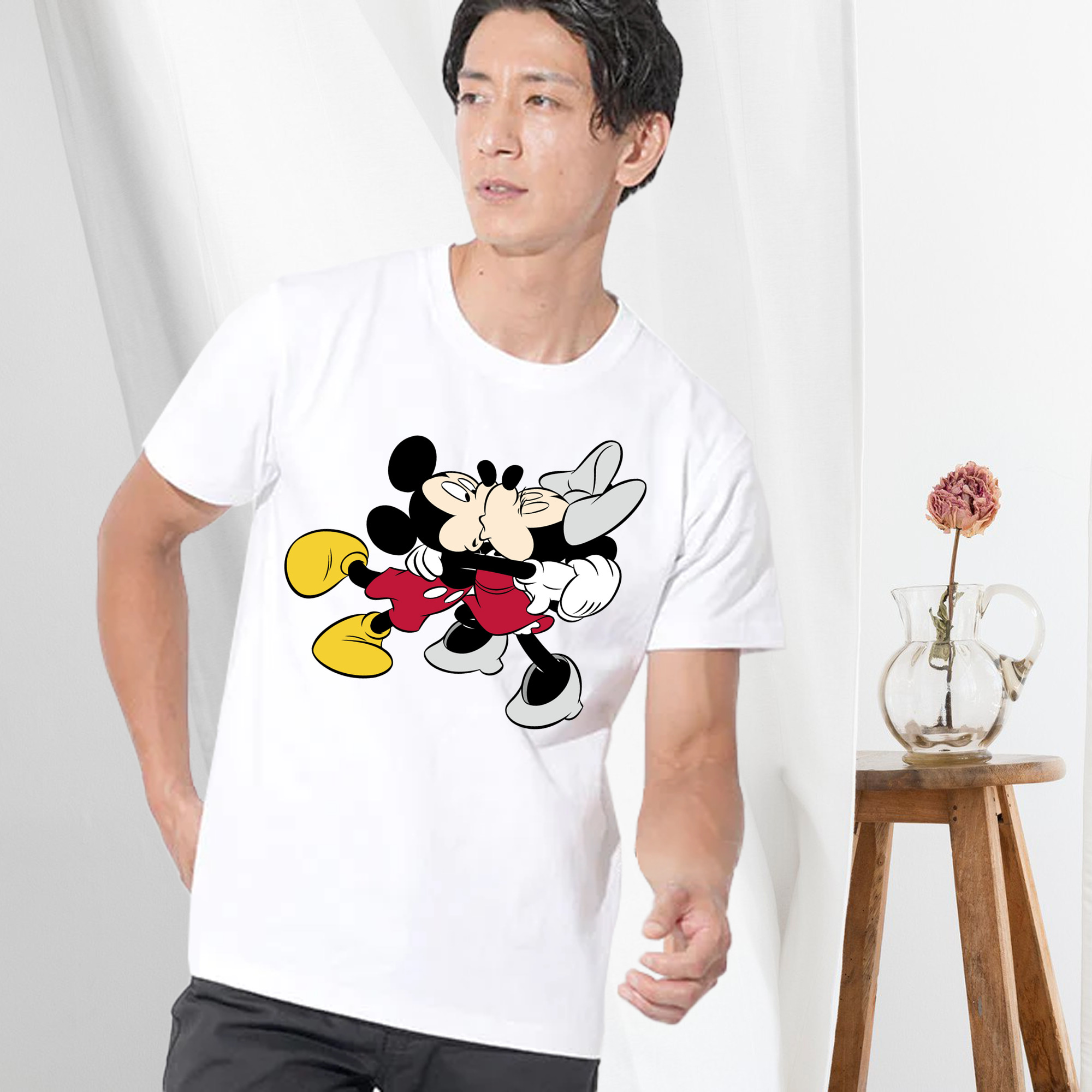 ミッキーマウス Mickey Mouse 綿100％ メンズ半袖Tシャツ｜肌触りやわらか＆通気性