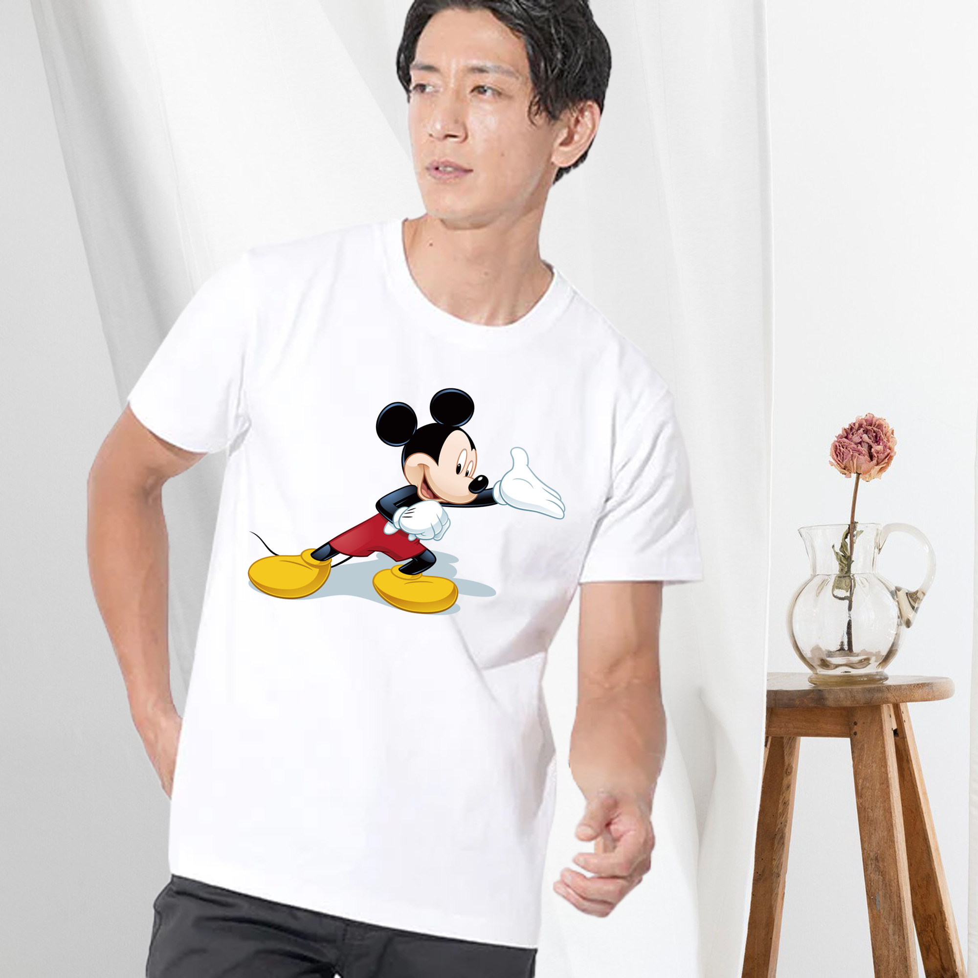ミッキーマウス Mickey Mouse 綿100％ メンズ半袖Tシャツ｜肌触りやわらか＆通気性