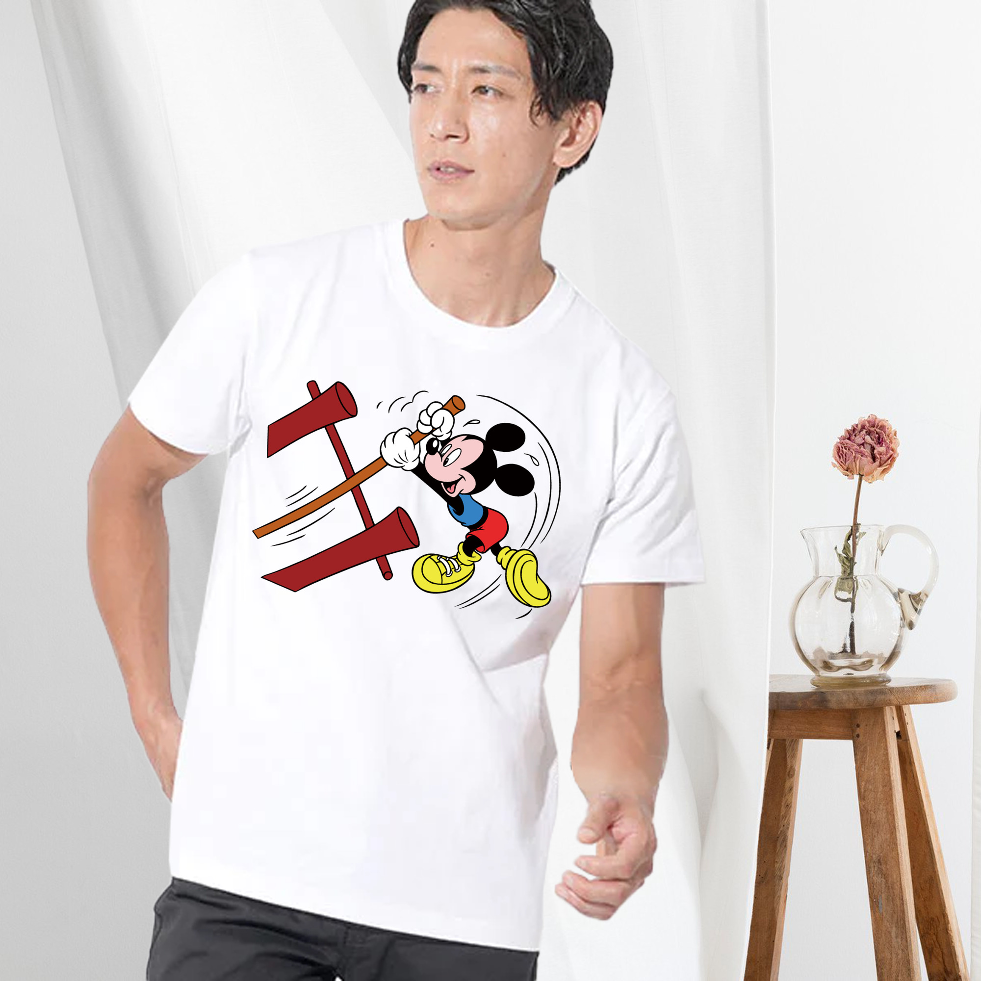 ミッキーマウス Mickey Mouse 綿100％ メンズ半袖Tシャツ｜肌触りやわらか＆通気性