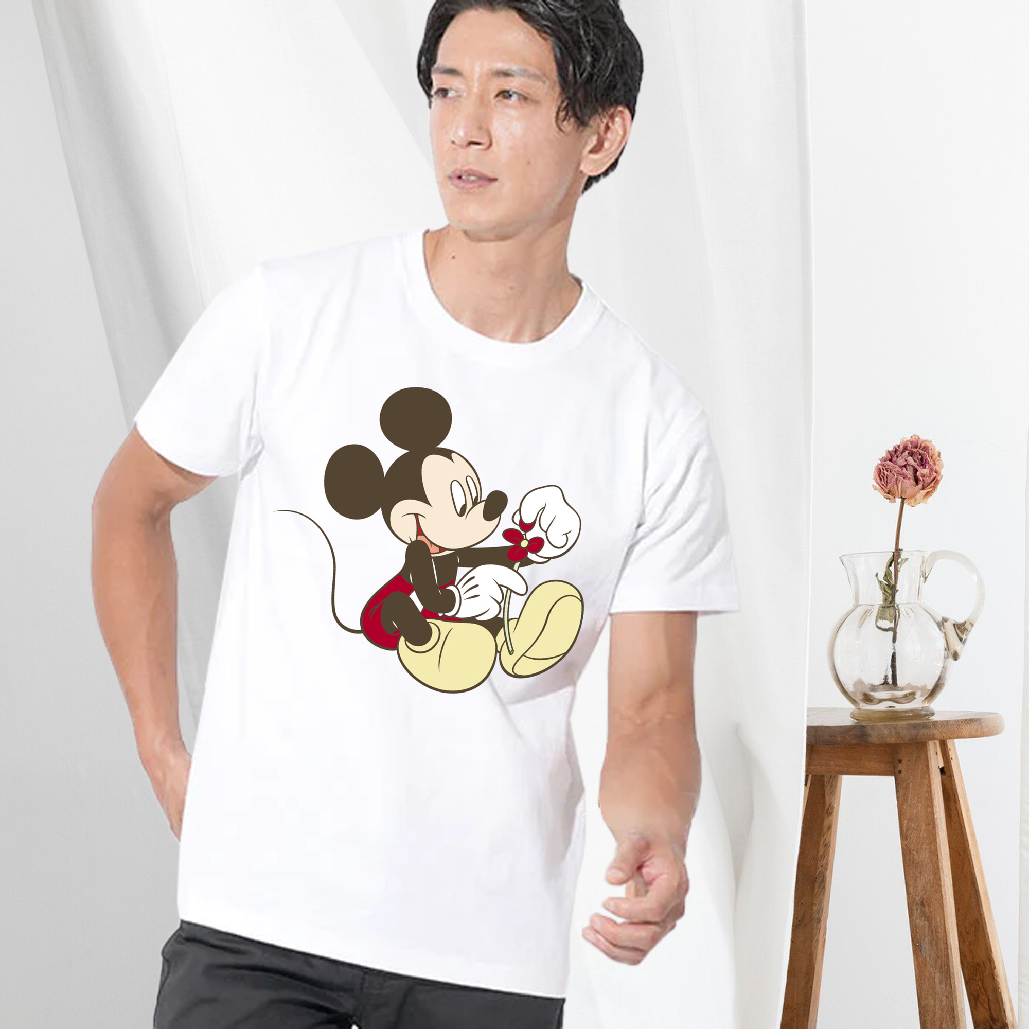ミッキーマウス Mickey Mouse 綿100％ メンズ半袖Tシャツ｜肌触りやわらか＆通気性