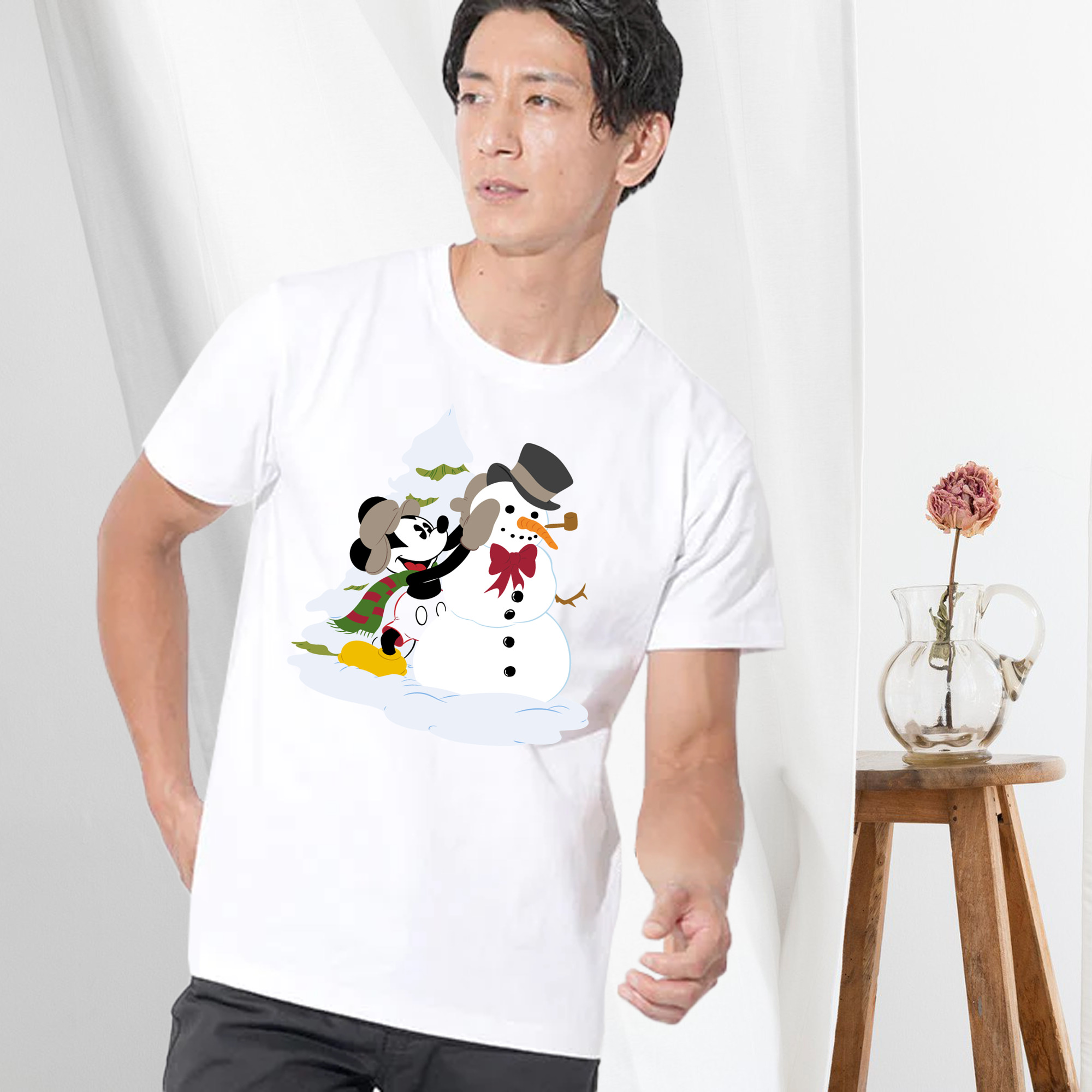 ミッキーマウス Mickey Mouse 綿100％ メンズ半袖Tシャツ｜肌触りやわらか＆通気性