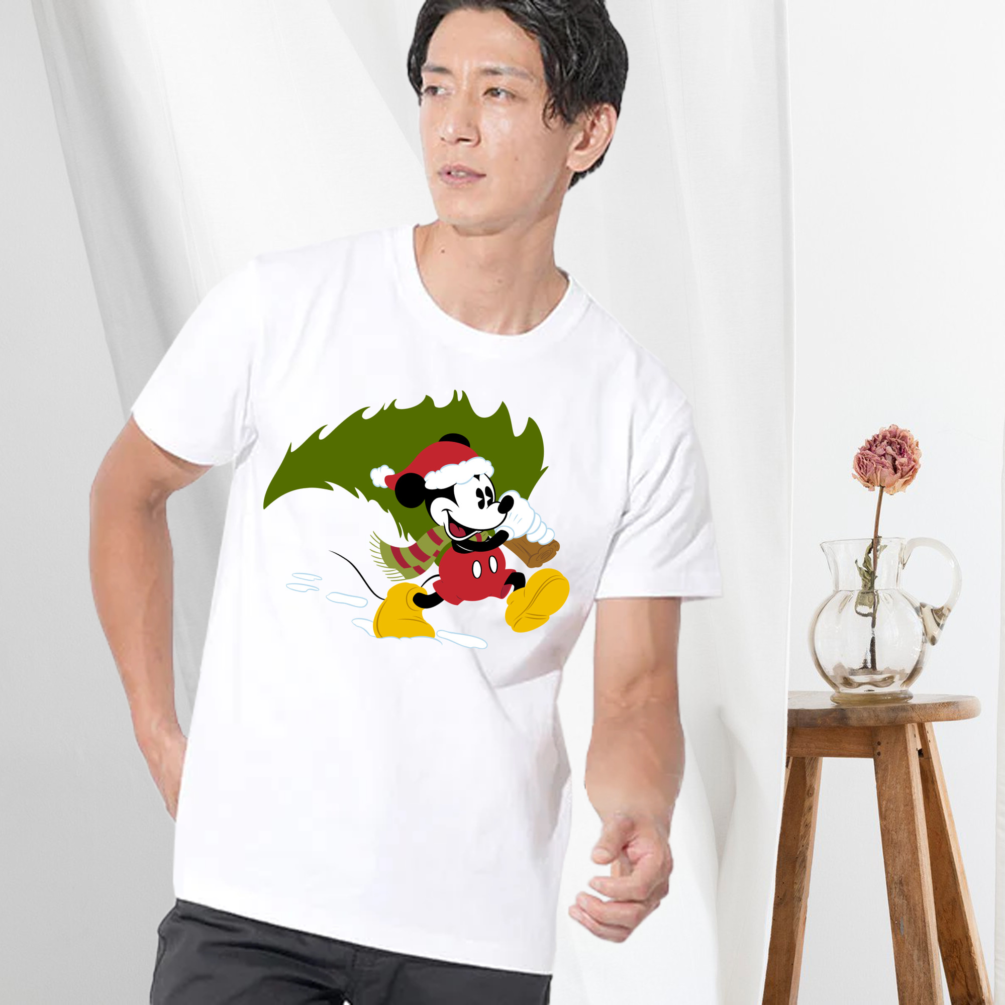 ミッキーマウス Mickey Mouse 綿100％ メンズ半袖Tシャツ｜肌触りやわらか＆通気性