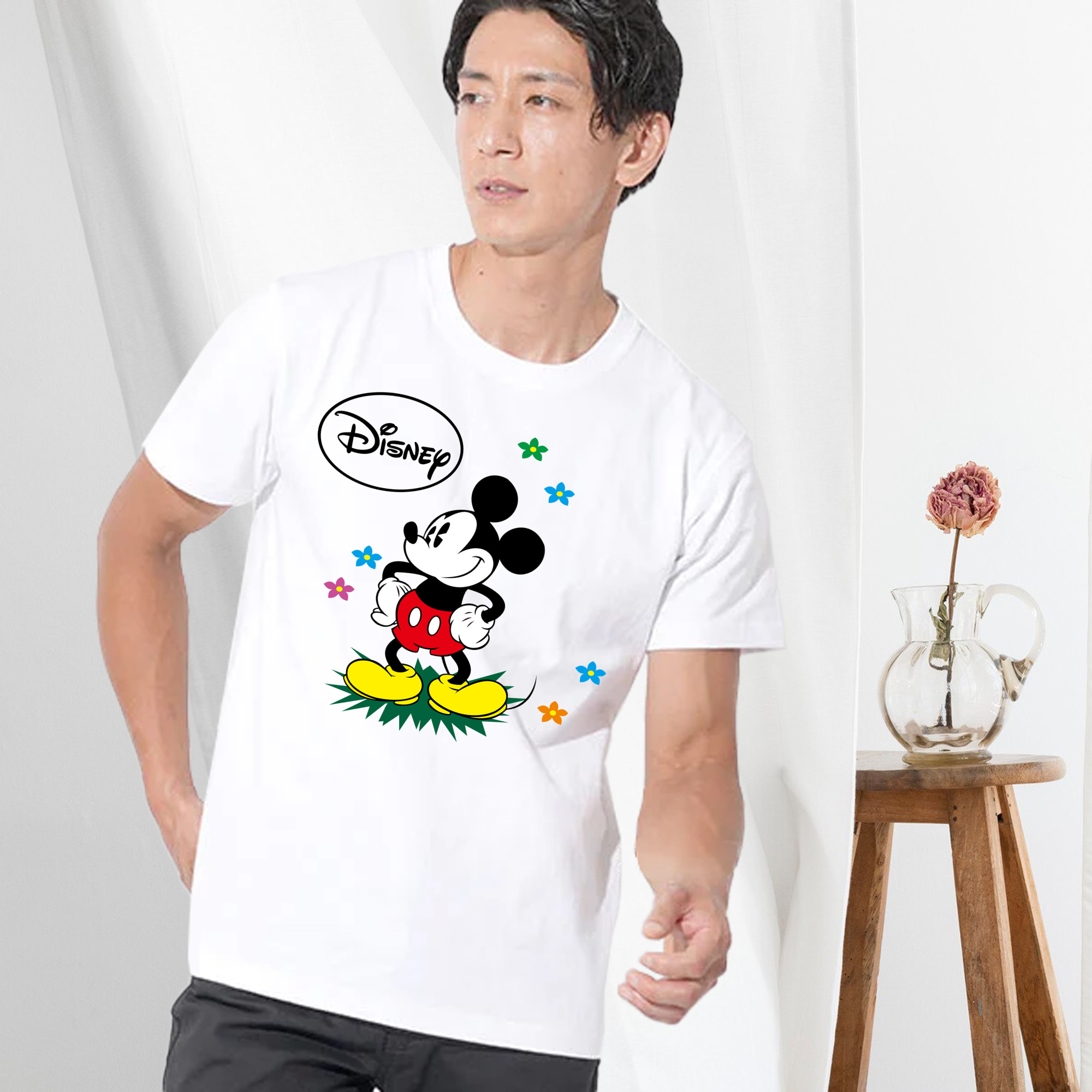ミッキーマウス Mickey Mouse 綿100％ メンズ半袖Tシャツ｜肌触りやわらか＆通気性