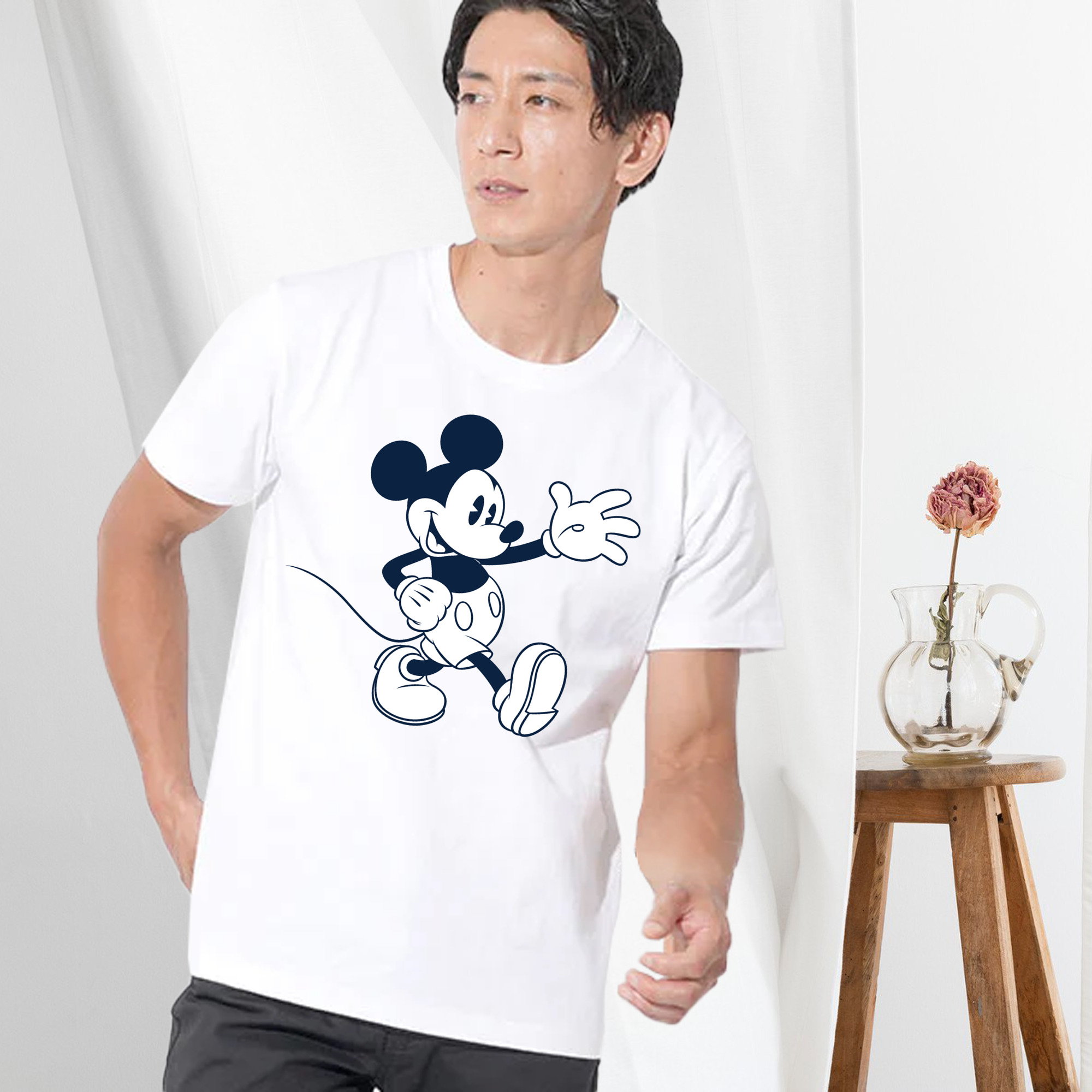 ミッキーマウス Mickey Mouse 綿100％ メンズ半袖Tシャツ｜肌触りやわらか＆通気性