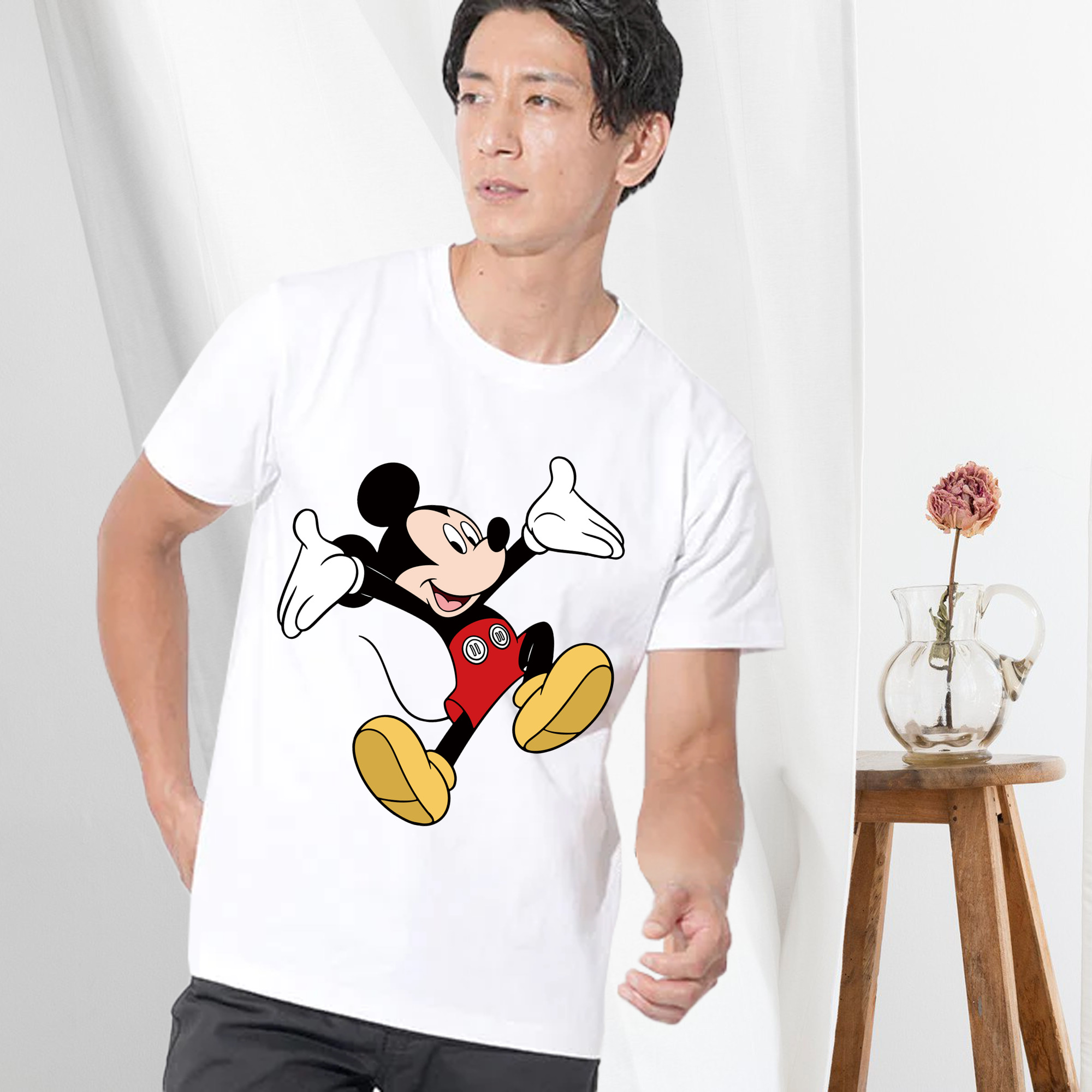 ミッキーマウス Mickey Mouse 綿100％ メンズ半袖Tシャツ｜肌触りやわらか＆通気性