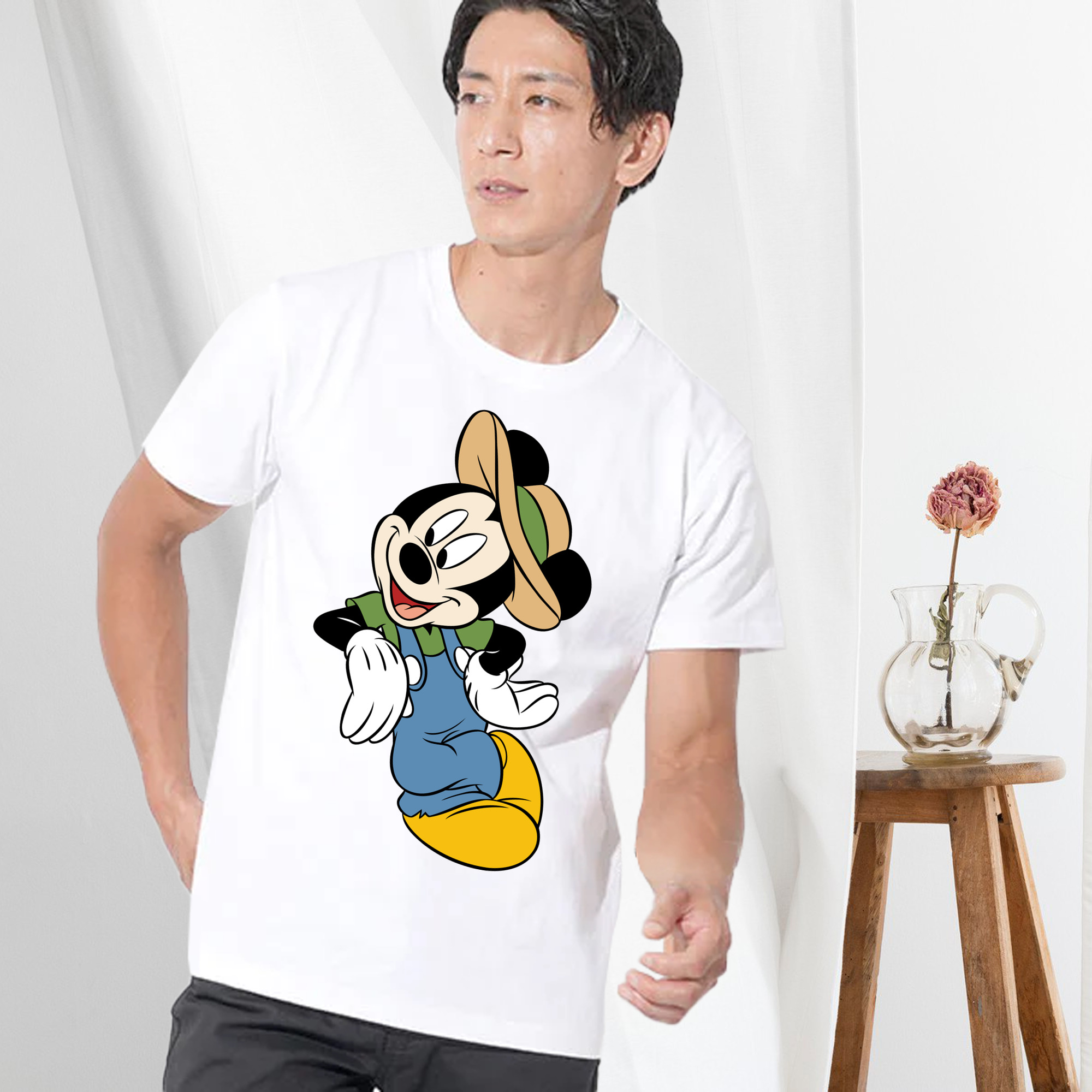 ミッキーマウス Mickey Mouse 綿100％ メンズ半袖Tシャツ｜肌触りやわらか＆通気性