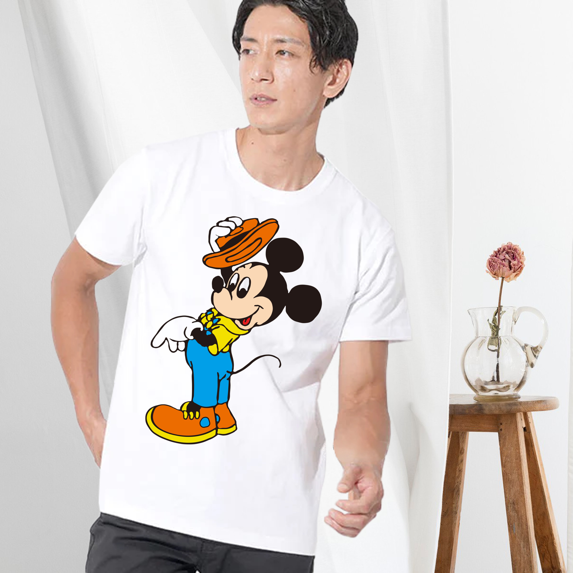 ミッキーマウス Mickey Mouse 綿100％ メンズ半袖Tシャツ｜肌触りやわらか＆通気性