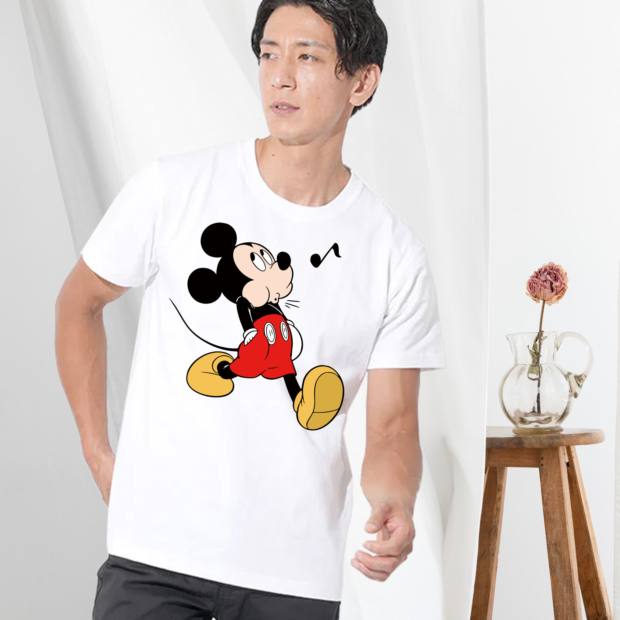 ミッキーマウス Mickey Mouse 綿100％ メンズ半袖Tシャツ｜肌触りやわらか＆通気性