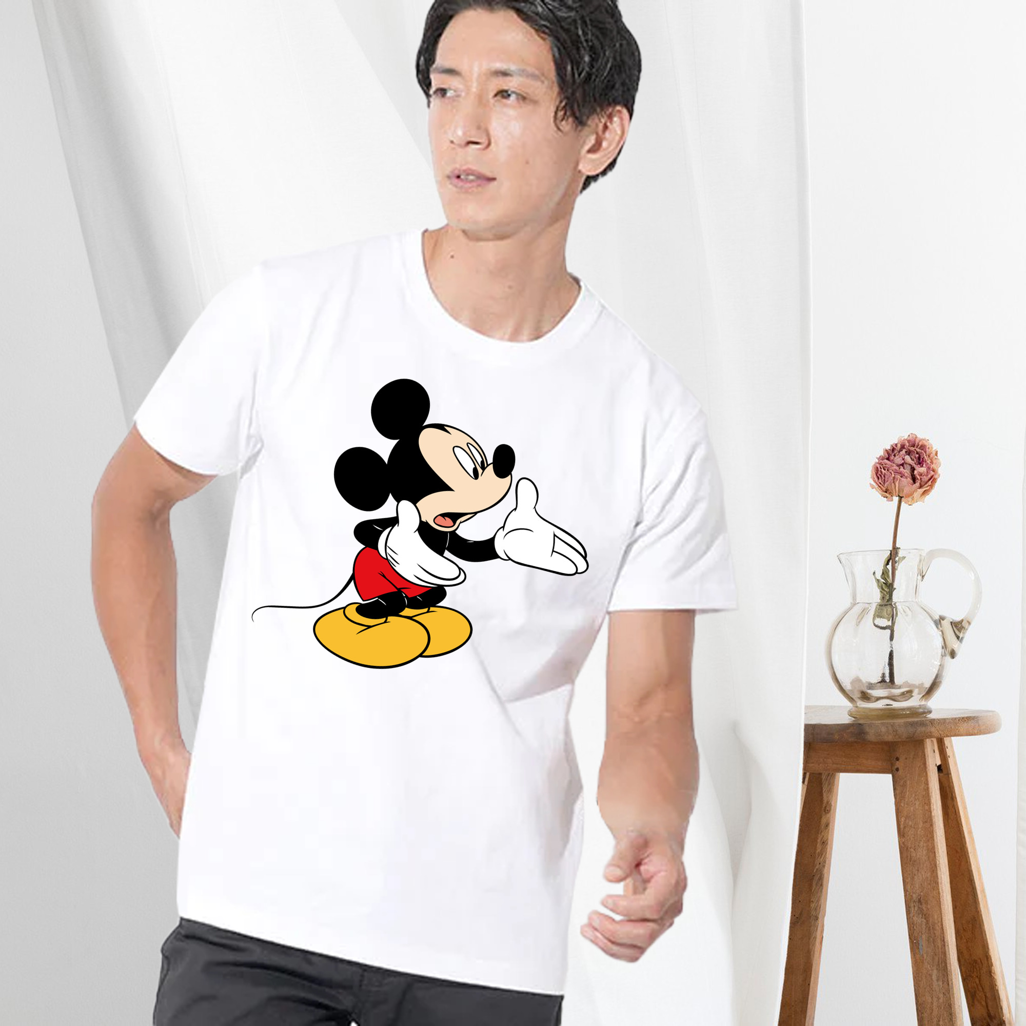 ミッキーマウス Mickey Mouse 綿100％ メンズ半袖Tシャツ｜肌触りやわらか＆通気性