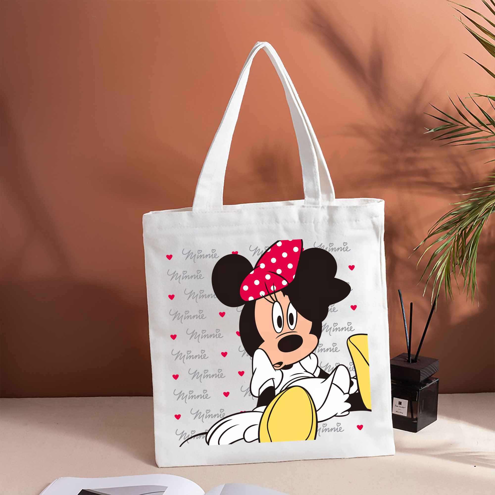 ミッキーマウス Mickey Mouse 縦型キャンバス生地手提げバッグ　トートバッグ