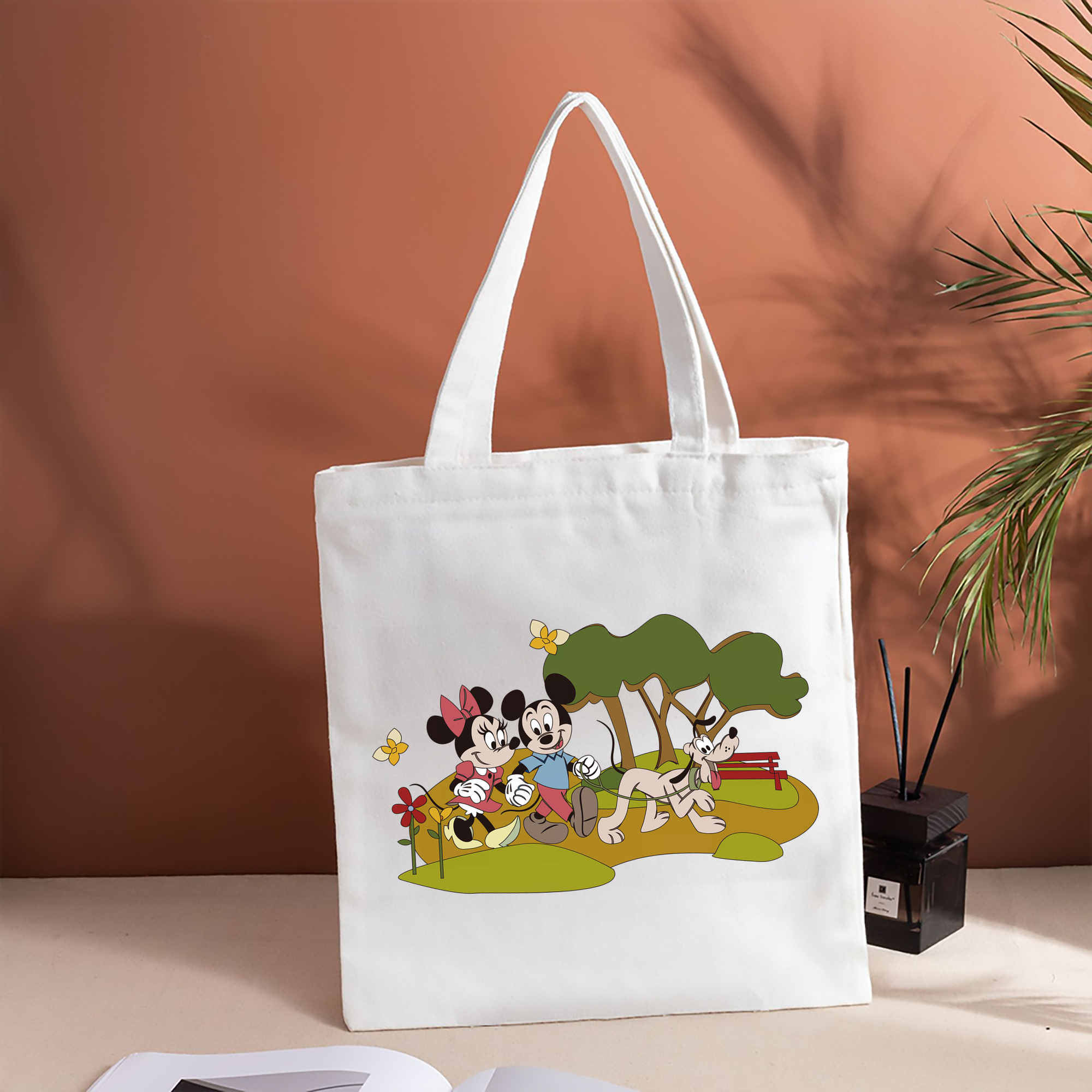 ミッキーマウス Mickey Mouse 縦型キャンバス生地手提げバッグ　トートバッグ