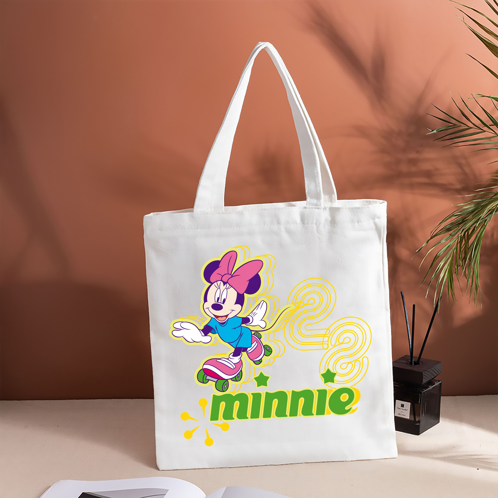 ミッキーマウス Mickey Mouse 縦型キャンバス生地手提げバッグ　トートバッグ